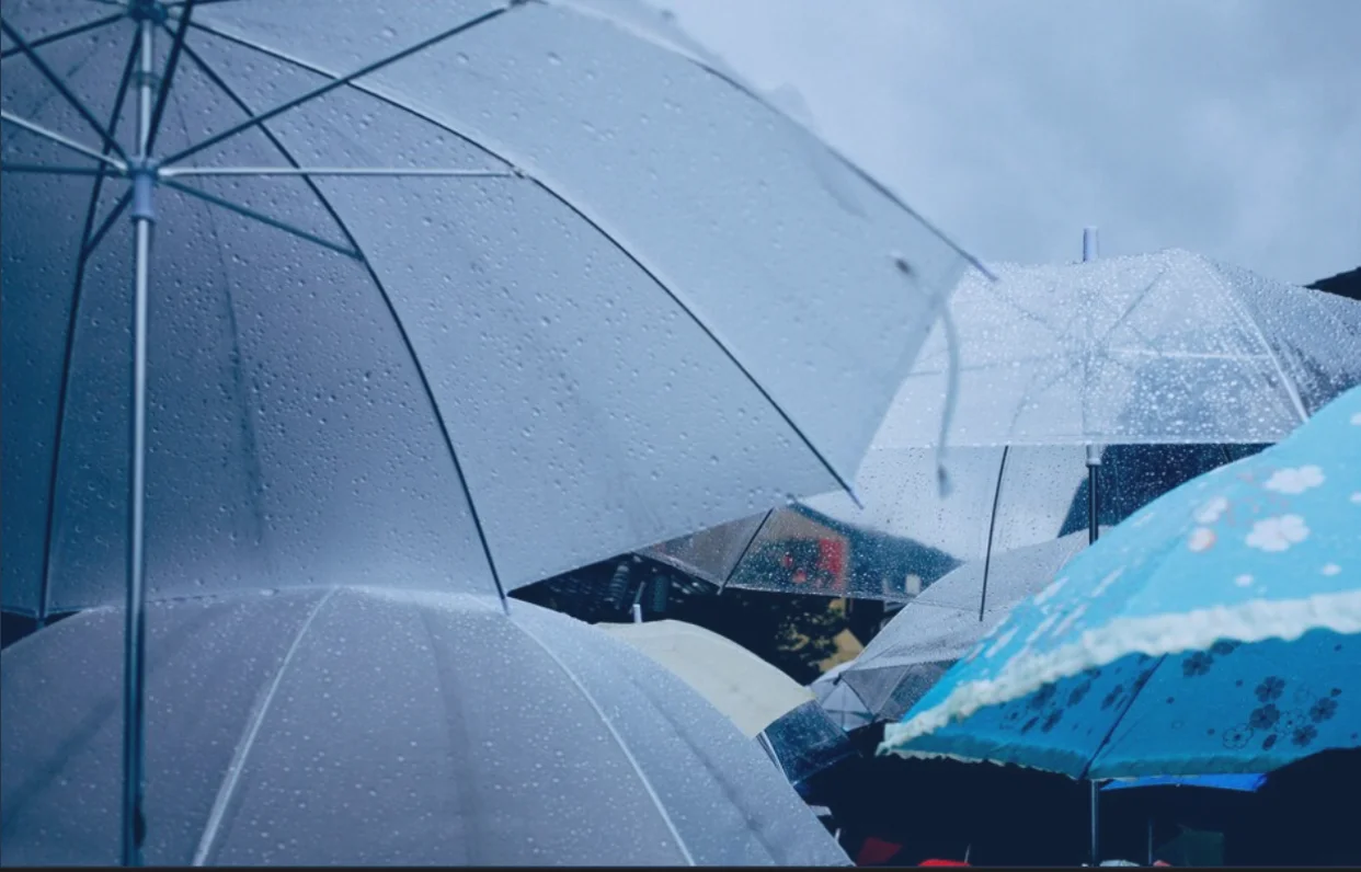 Prognoza meteo, 19 august. Temperaturile vor continua să scadă în următoarele ore. Ploi, vijelii și grindină